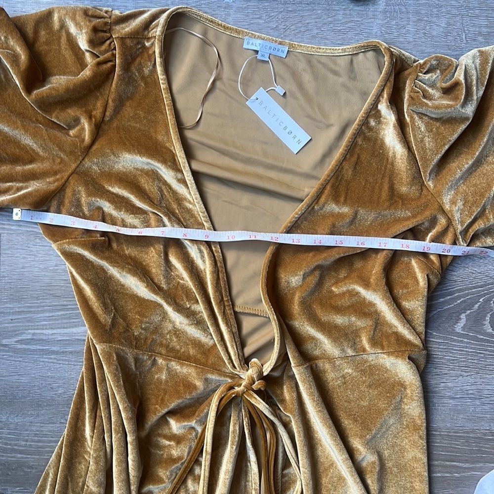 NEW Baltic born Meghan Velvet Wrap Maxi Dress - Picture 11 of 12